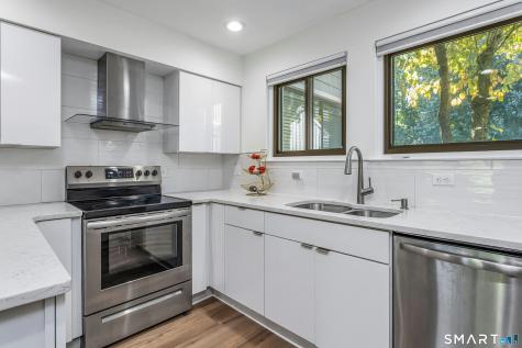 147 Rowayton Woods Drive Norwalk CT 06854