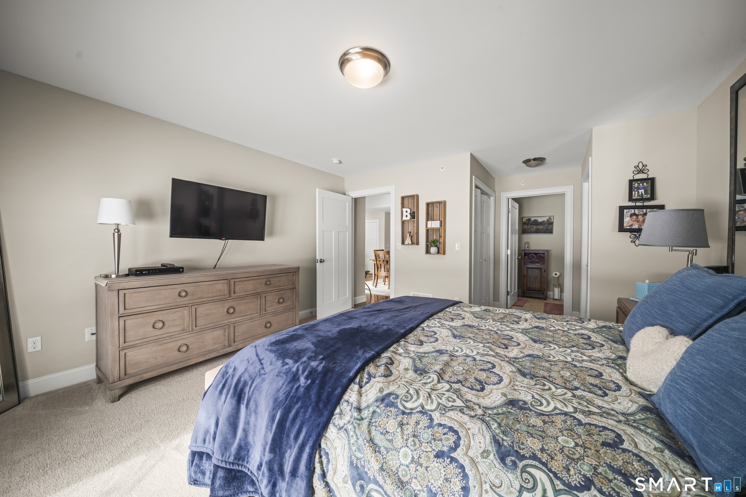 109 Old Village Circle Windsor CT 06095