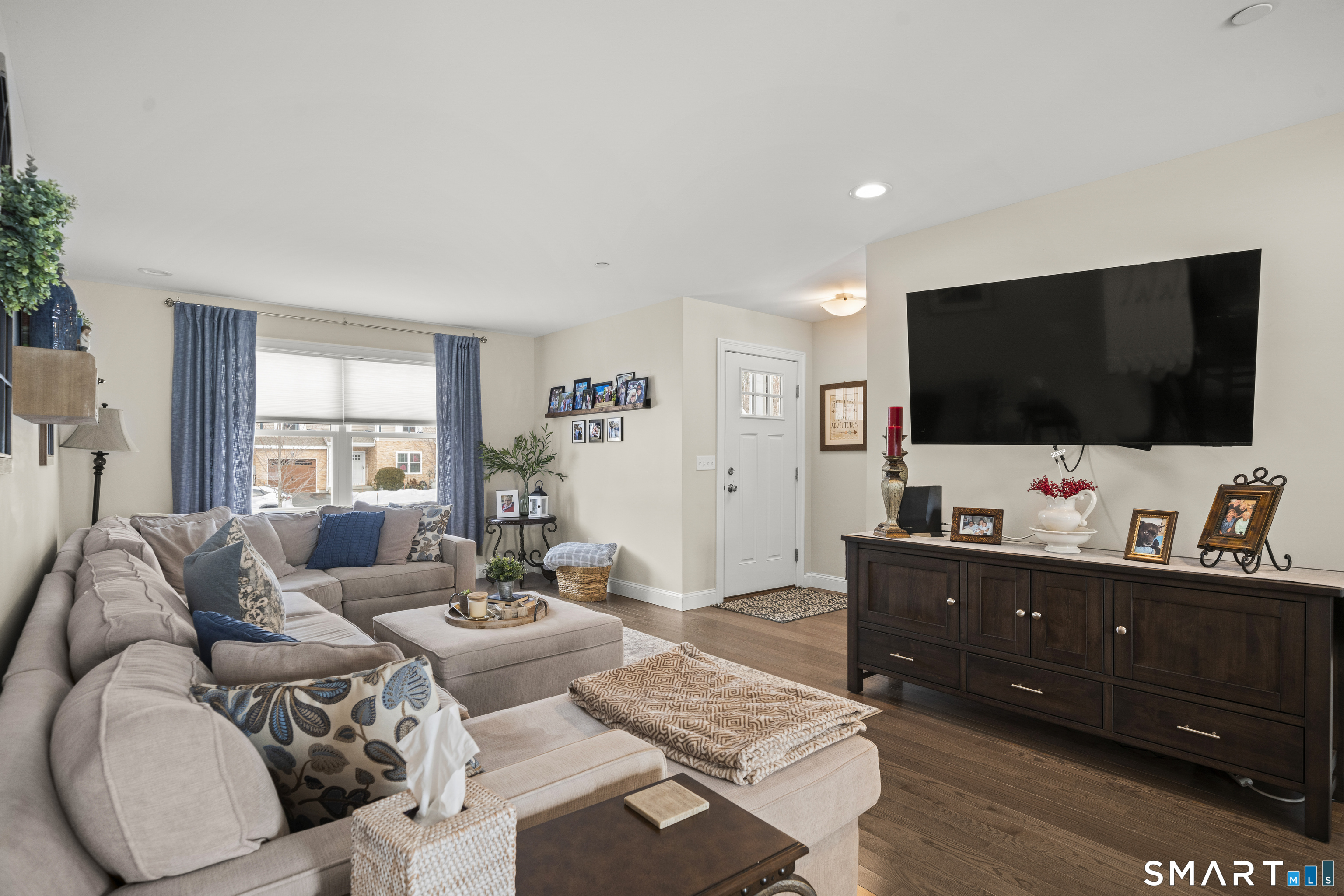 109 Old Village Circle Windsor CT 06095