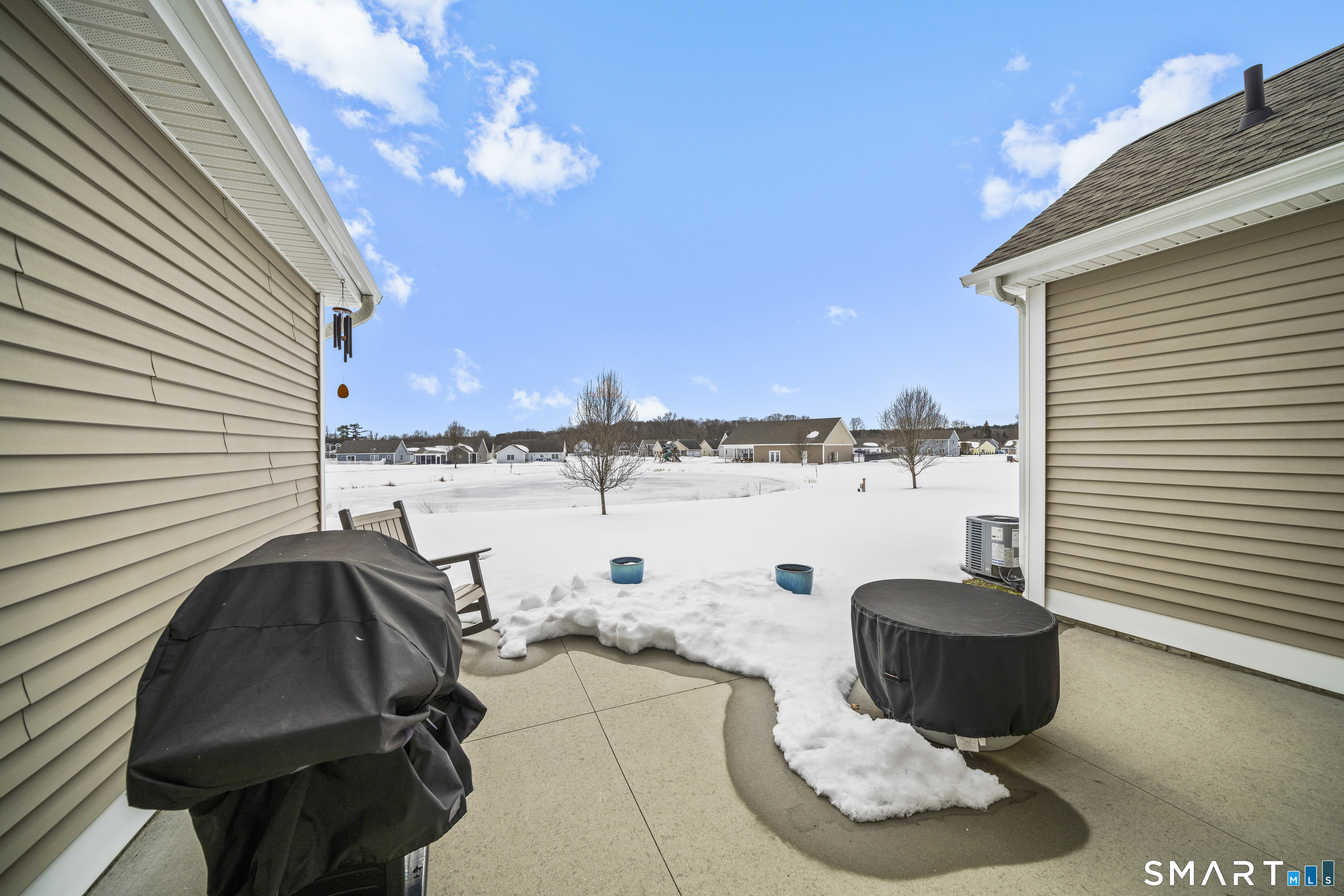 109 Old Village Circle Windsor CT 06095