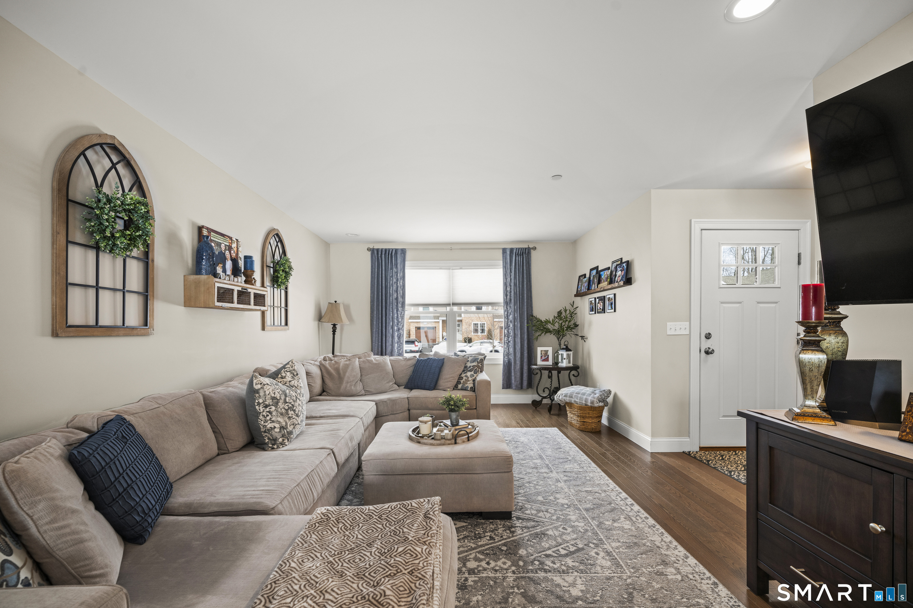 109 Old Village Circle Windsor CT 06095