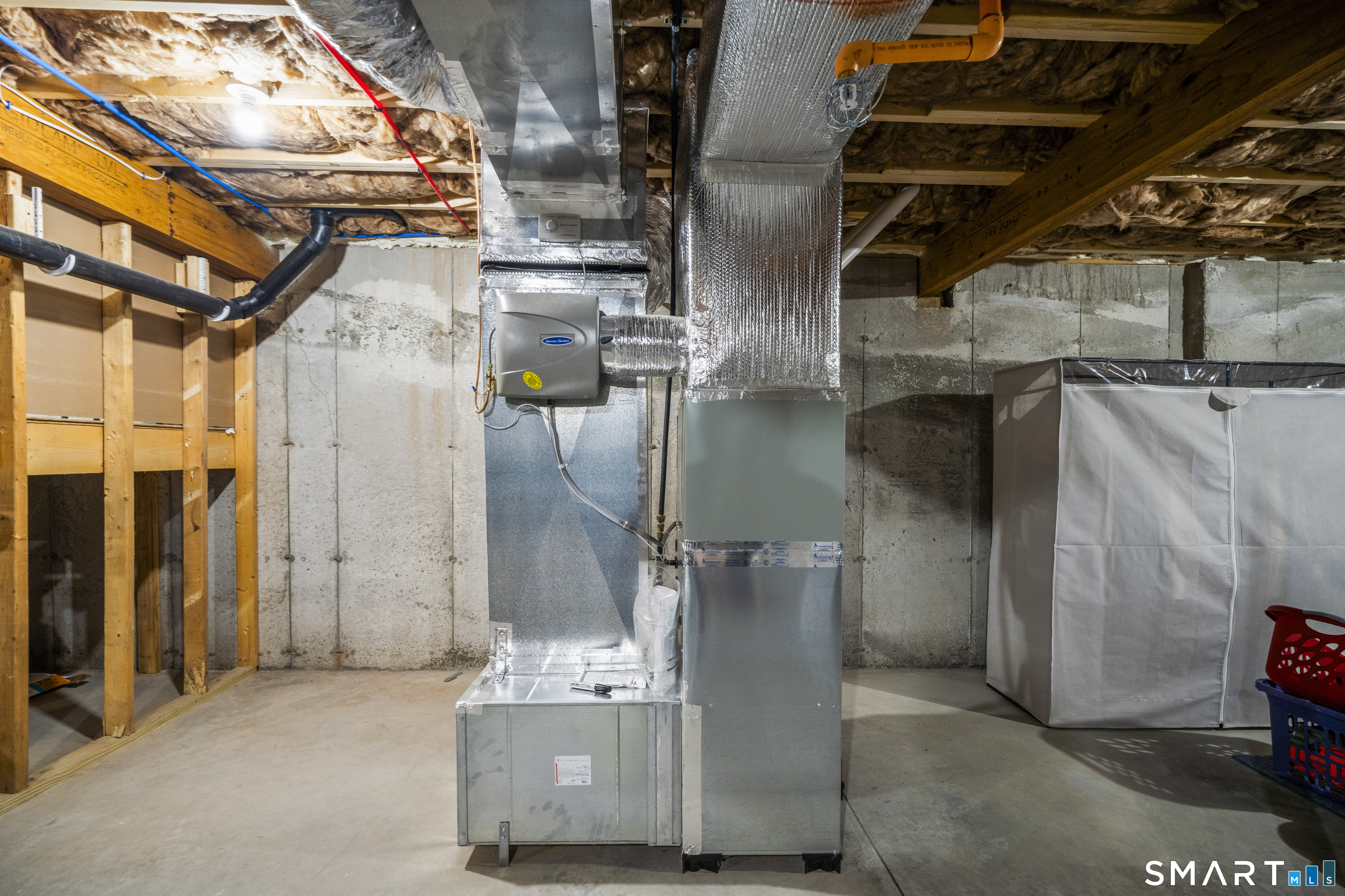 109 Old Village Circle Windsor CT 06095