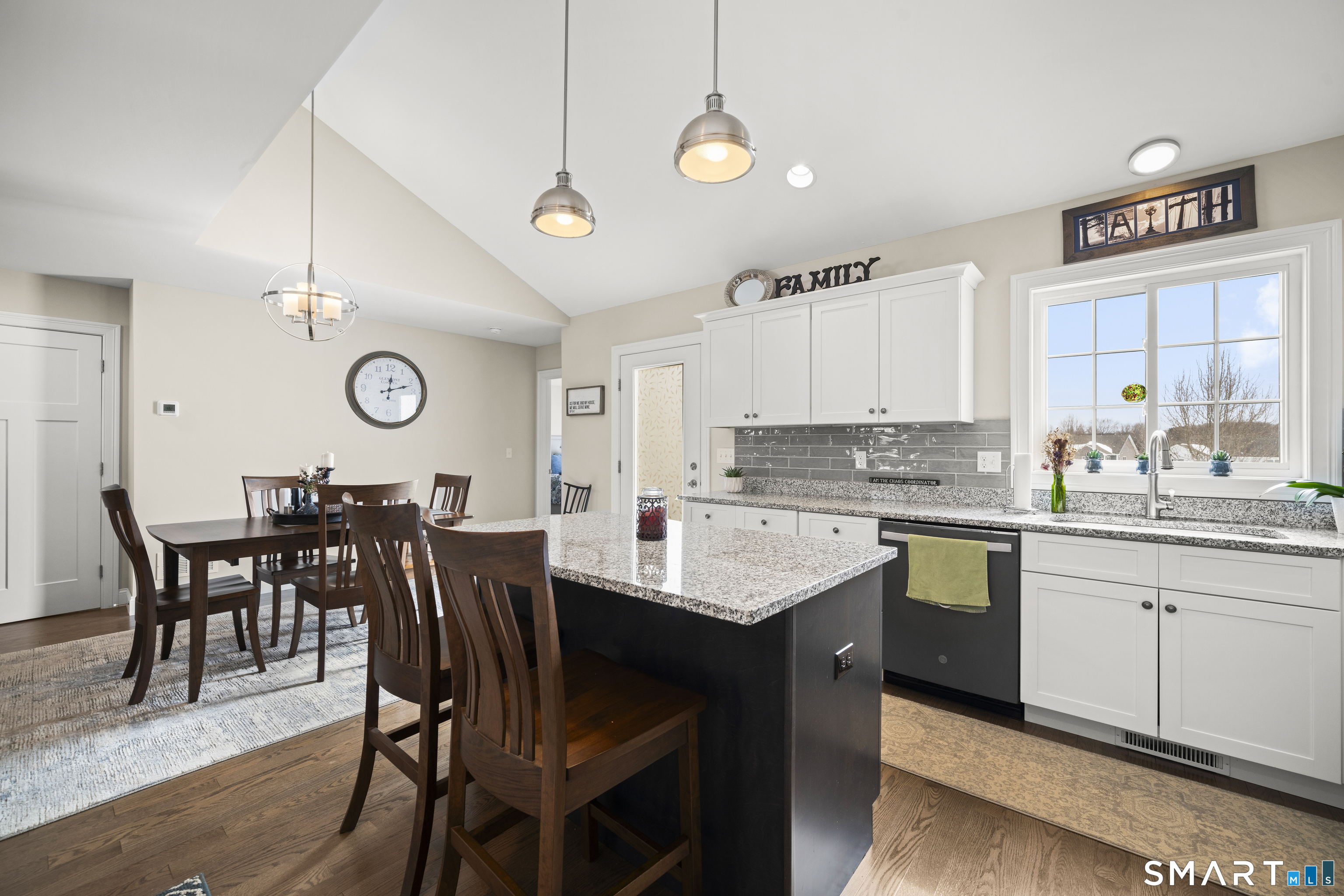 109 Old Village Circle Windsor CT 06095