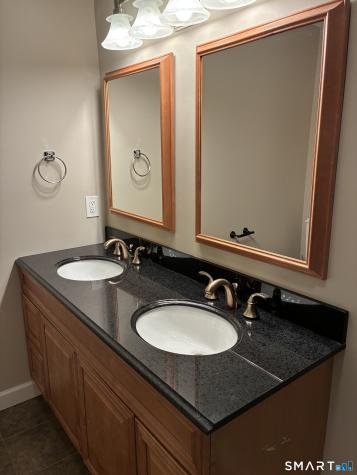 14 Brookview Circle Canton CT 06019