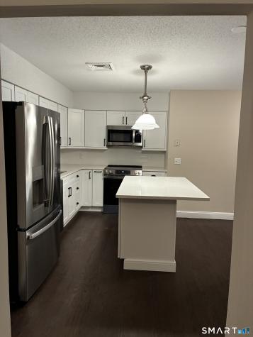 14 Brookview Circle Canton CT 06019