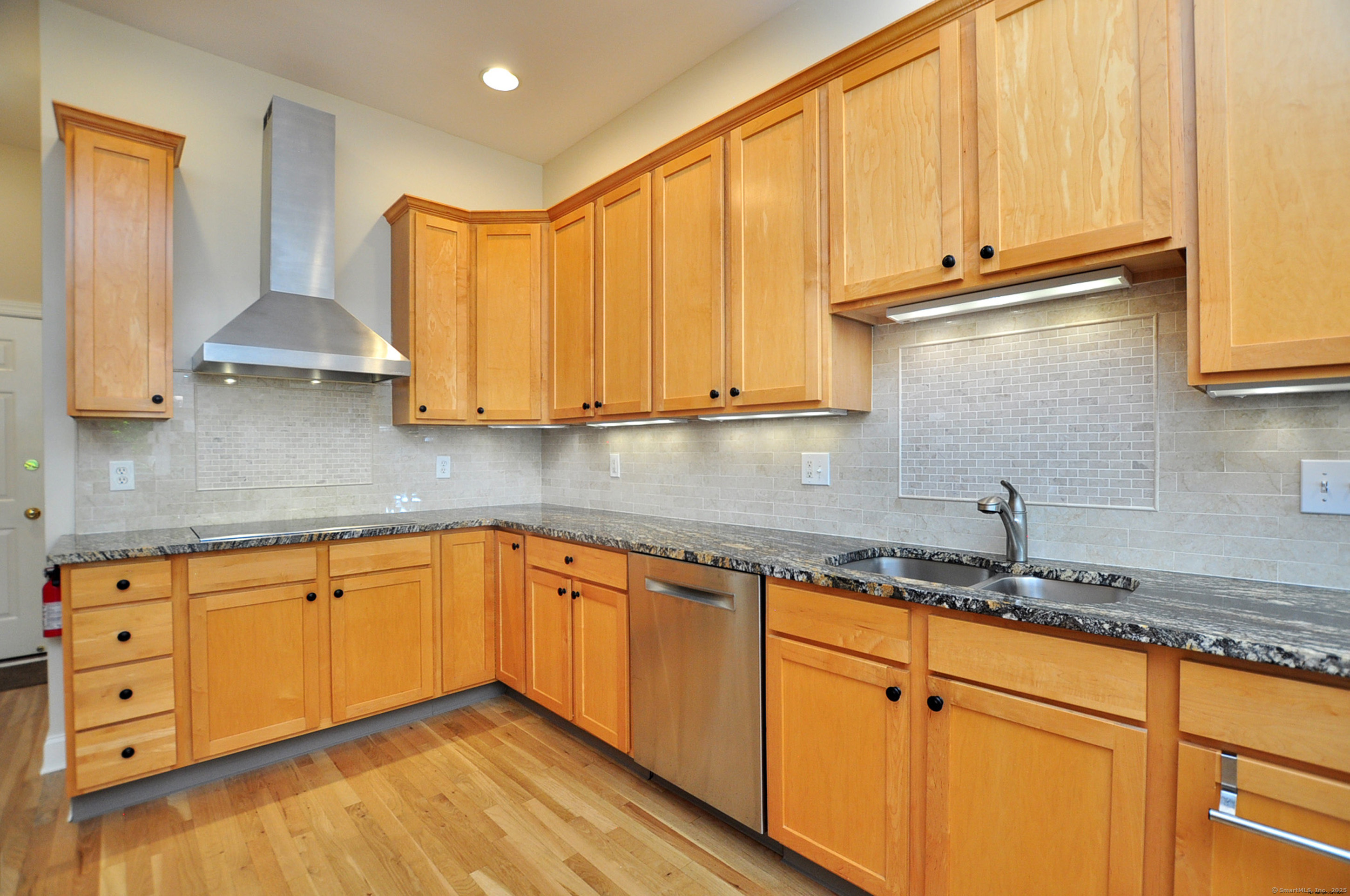 2 Templeton Court Avon CT 06001