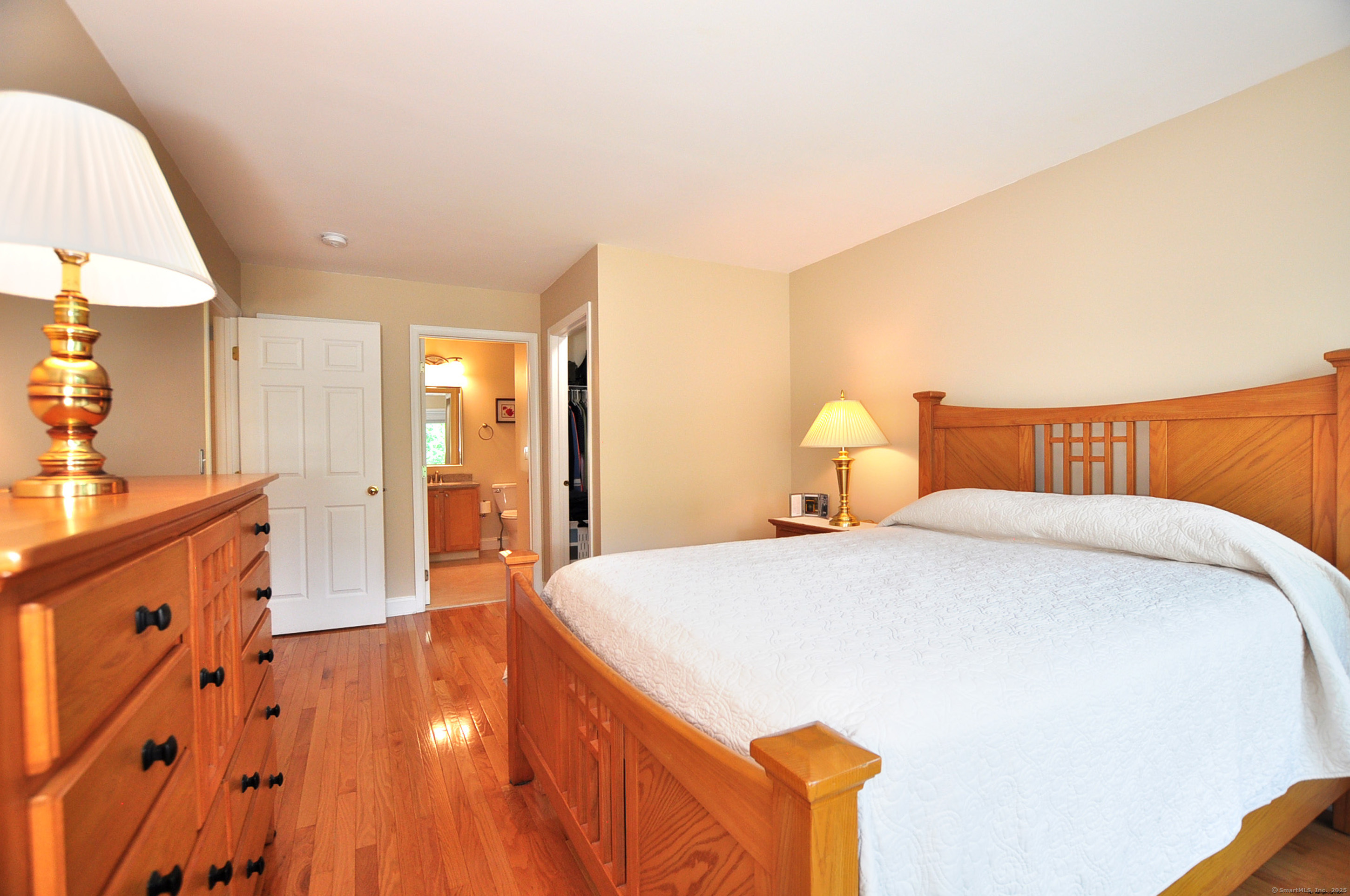 2 Templeton Court Avon CT 06001