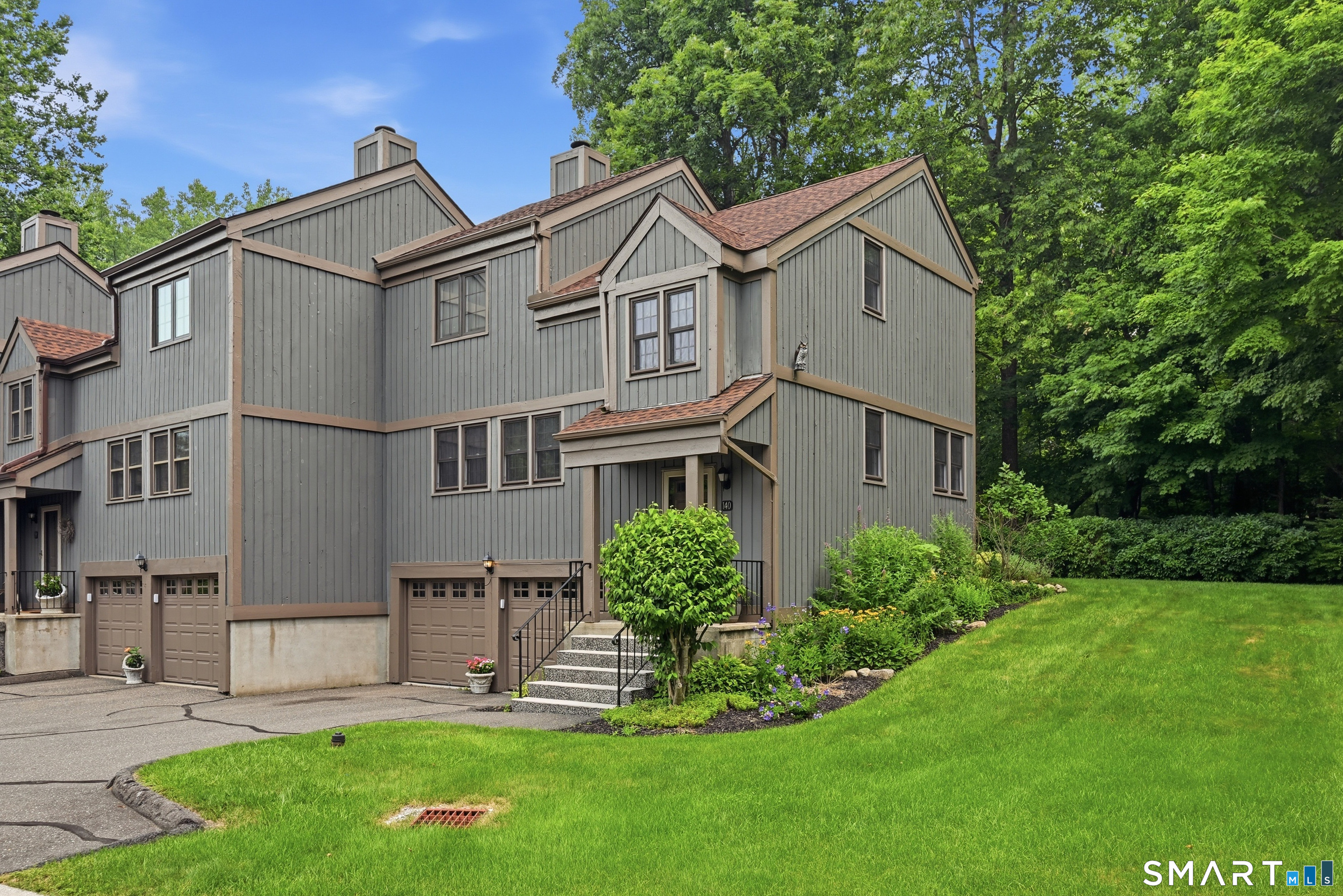 Brookfield CT 06804