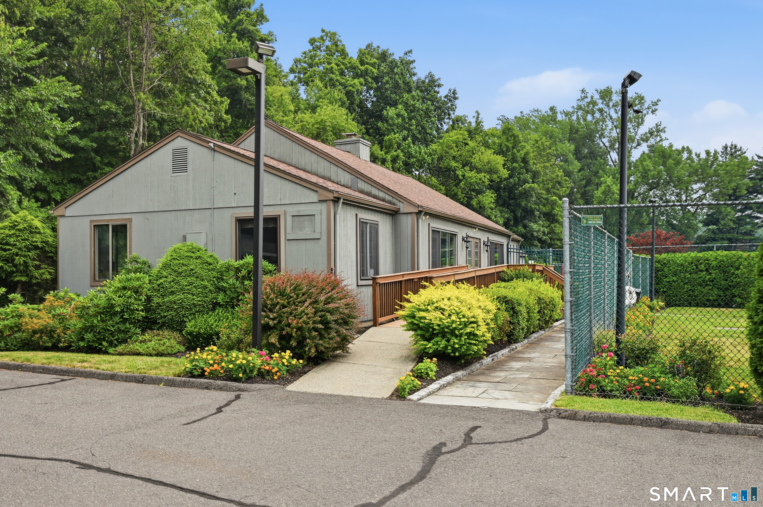 Brookfield CT 06804