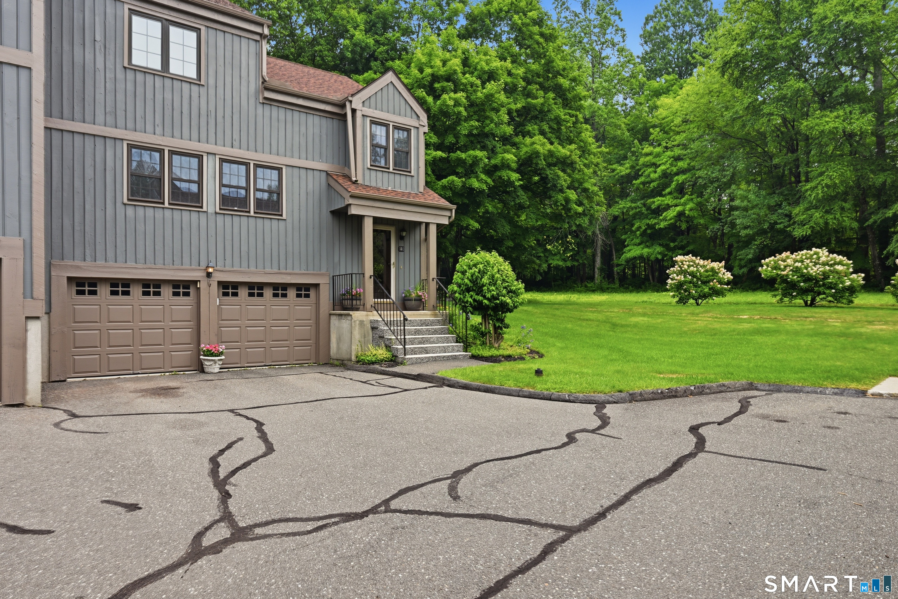 Brookfield CT 06804