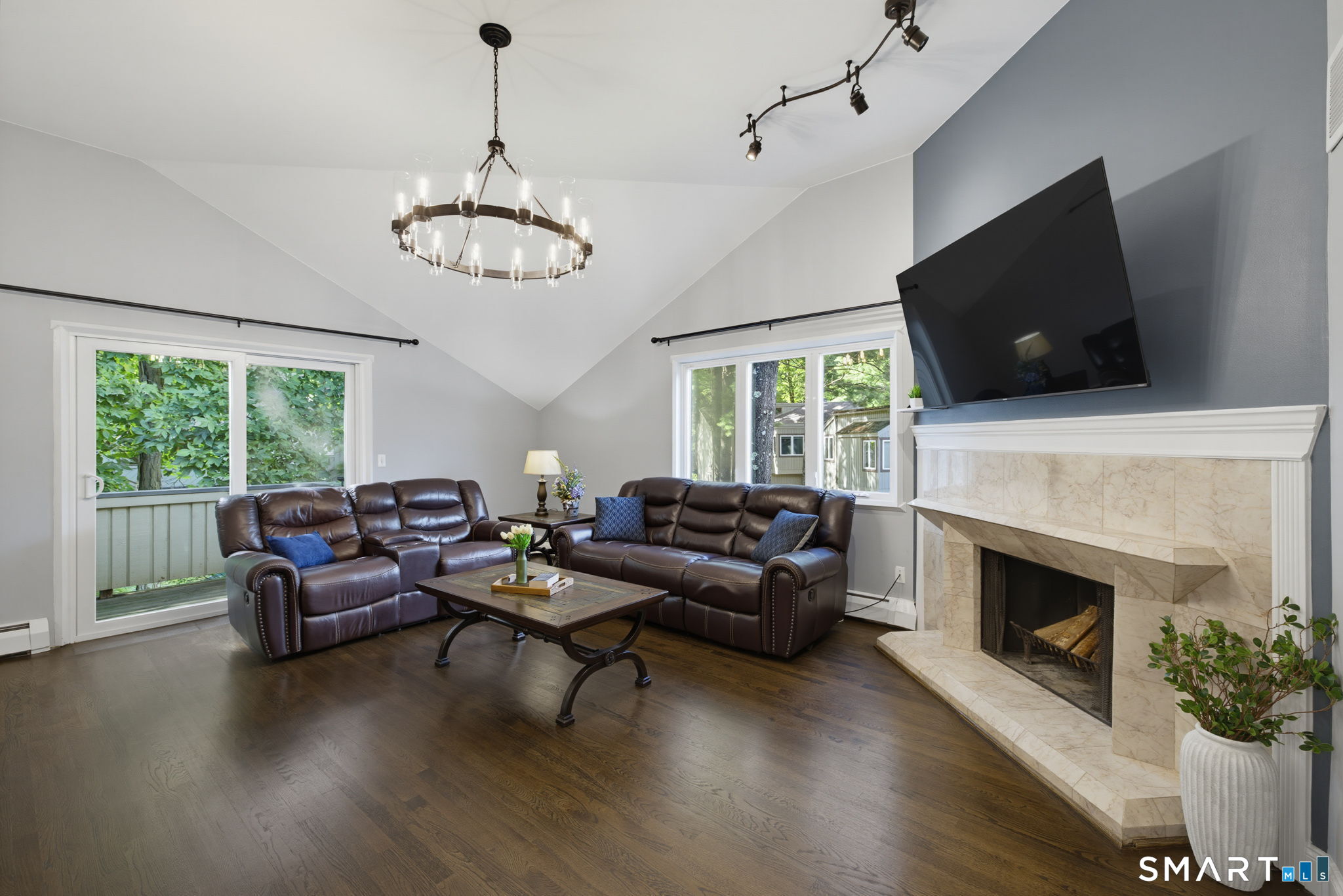 11 Byrne Court Farmington CT 06032