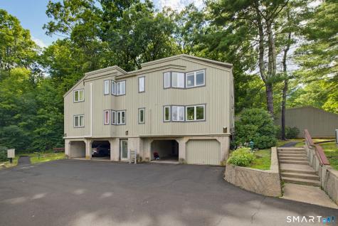 11 Byrne Court Farmington CT 06032