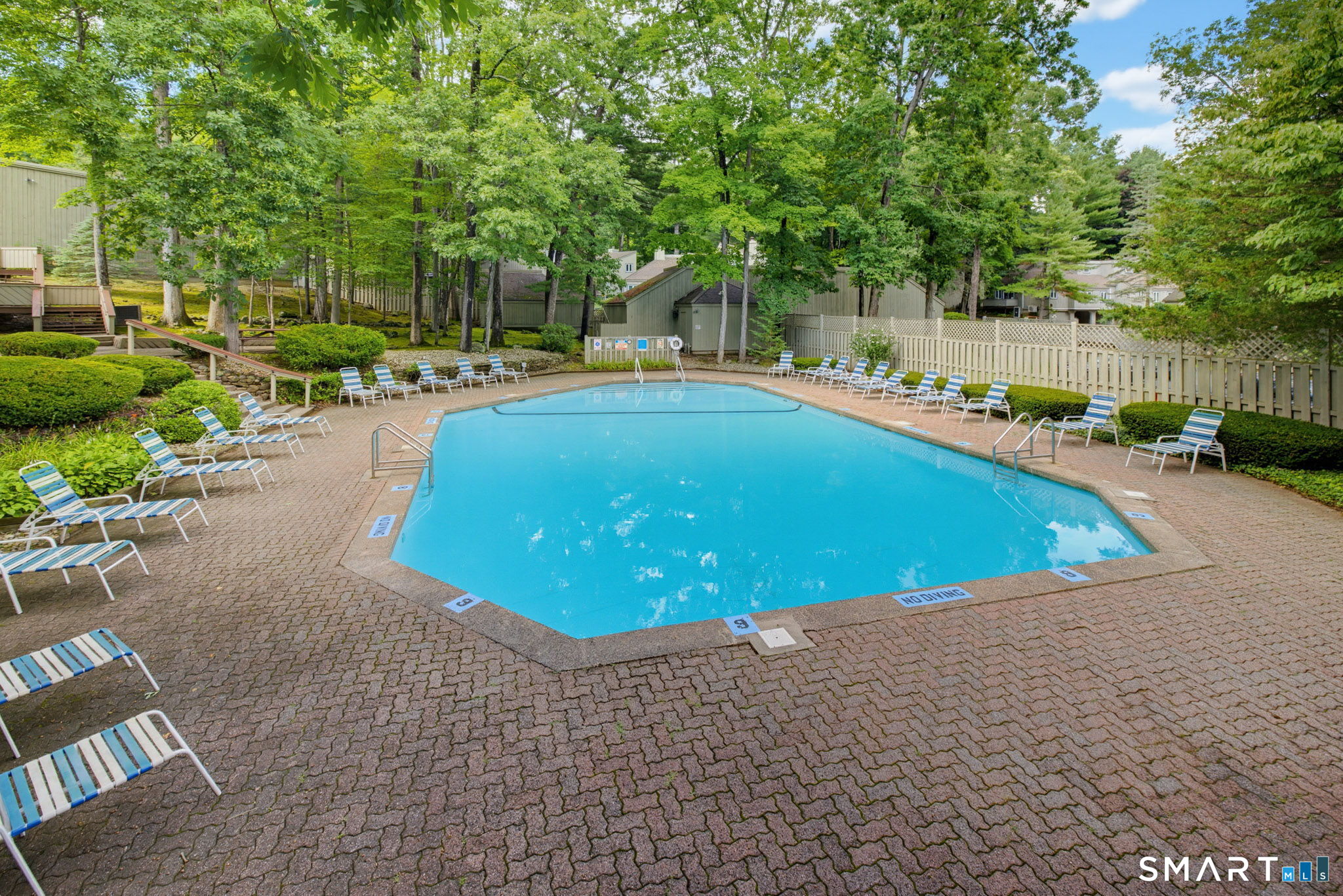 11 Byrne Court Farmington CT 06032