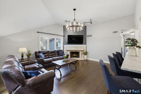 11 Byrne Court Farmington CT 06032