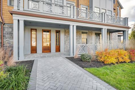 405 Whitfield Street Guilford CT 06437