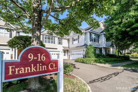 16 Franklin Court Newtown CT 06470
