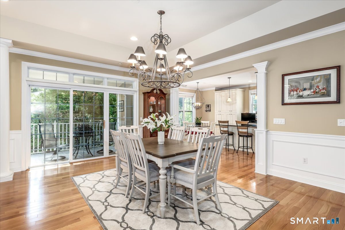 16 Franklin Court Newtown CT 06470