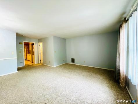 409 Glendale Avenue Bridgeport CT 06606