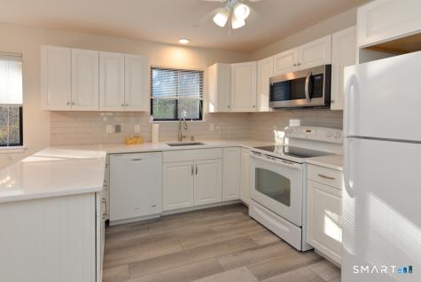 69 Heritage Village Southbury CT 06488