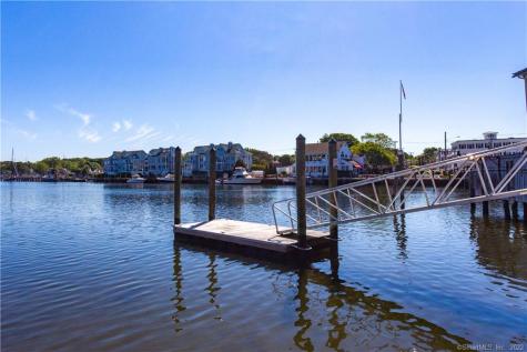 22 West Main Street Groton CT 06355