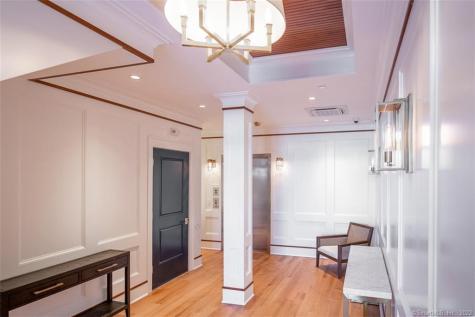 22 West Main Street Groton CT 06355