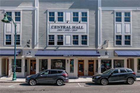22 West Main Street Groton CT 06355