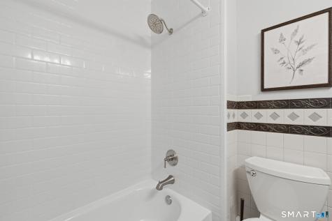 11 Byrne Court Farmington CT 06032