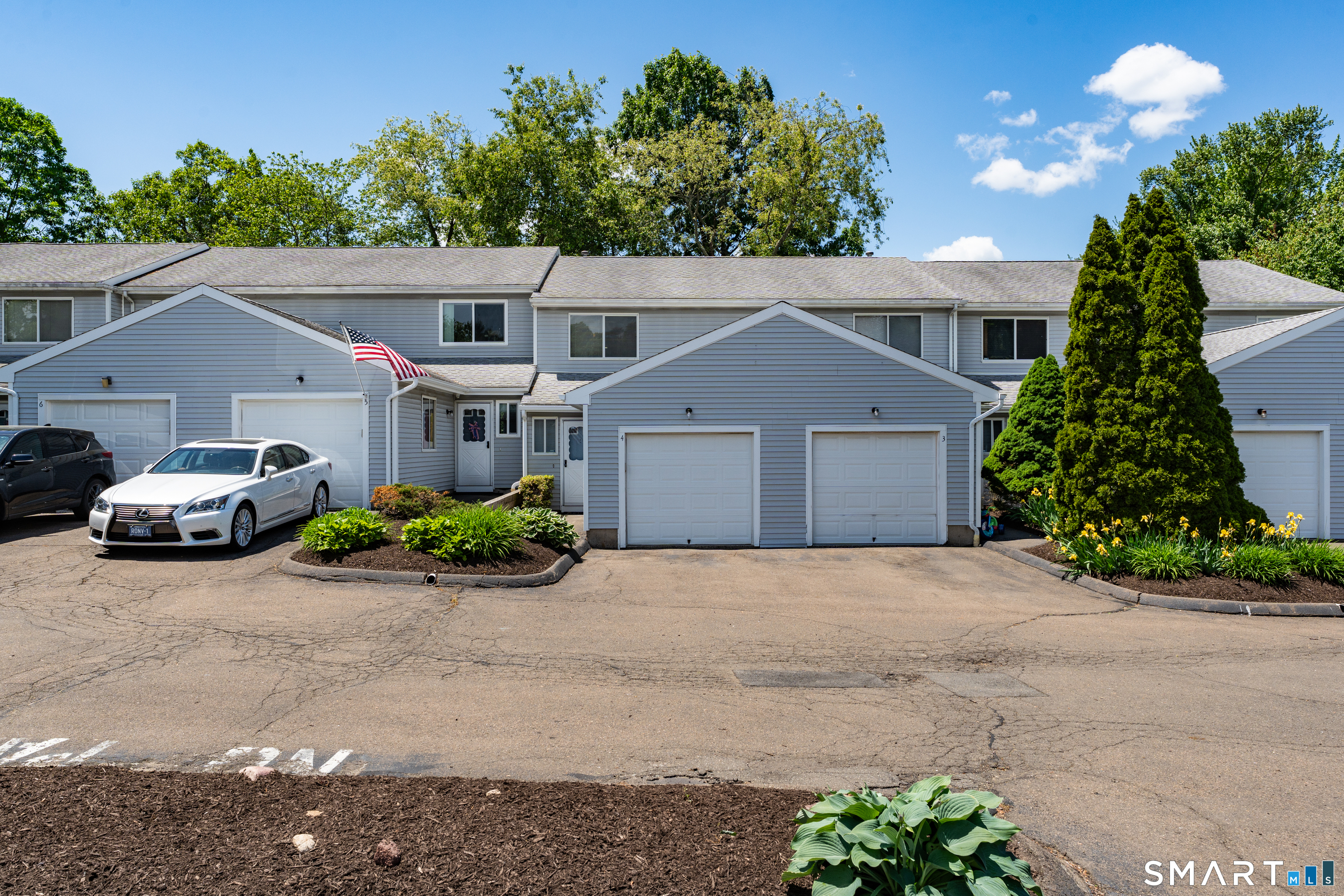 60 Coleman Street East Haven CT 06512