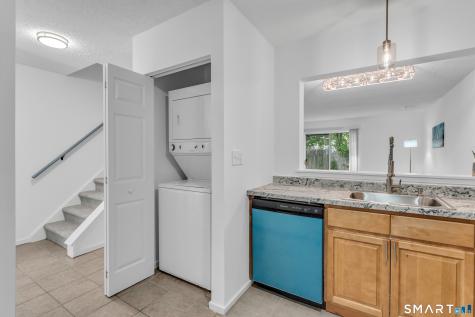 60 Coleman Street East Haven CT 06512