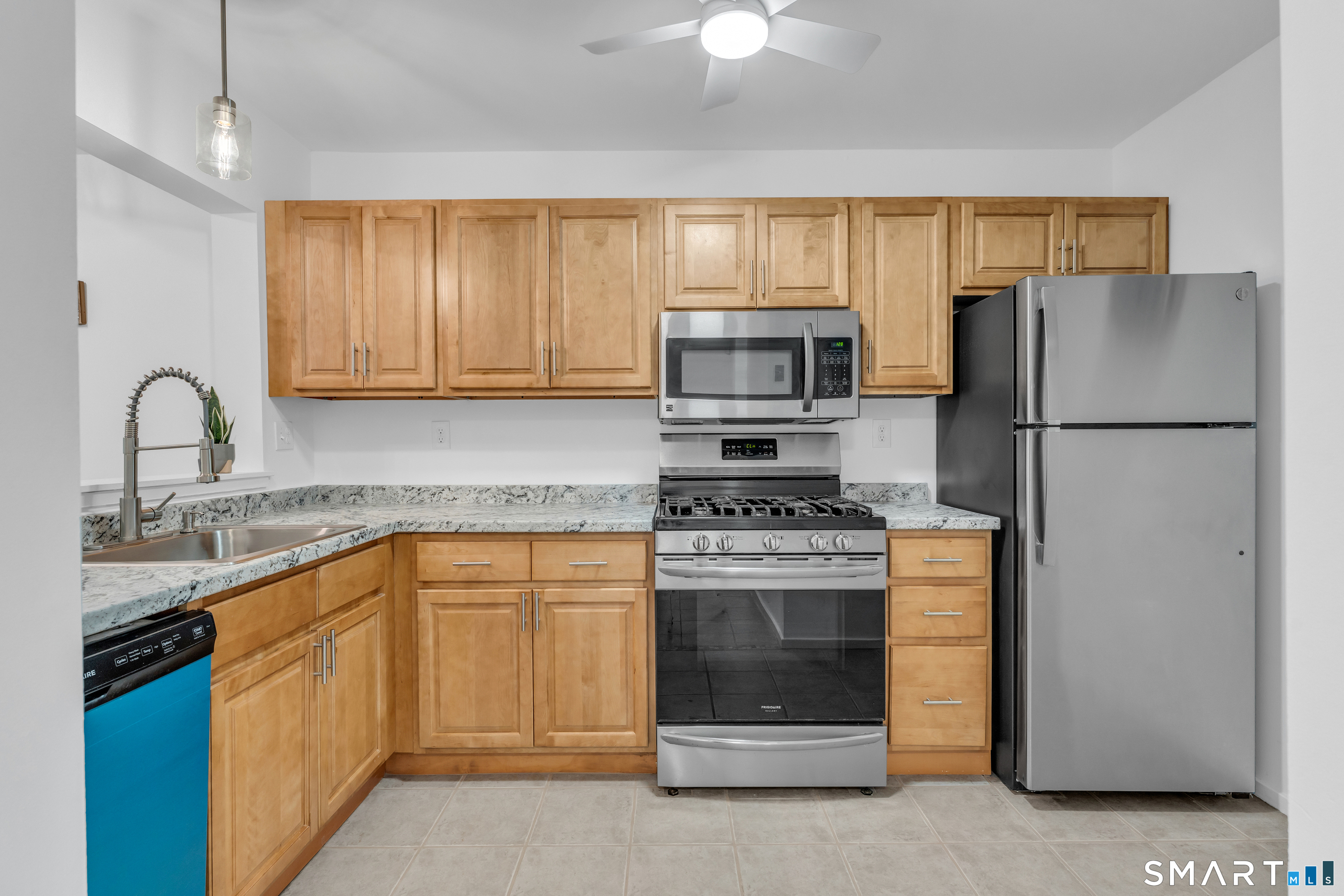 60 Coleman Street East Haven CT 06512