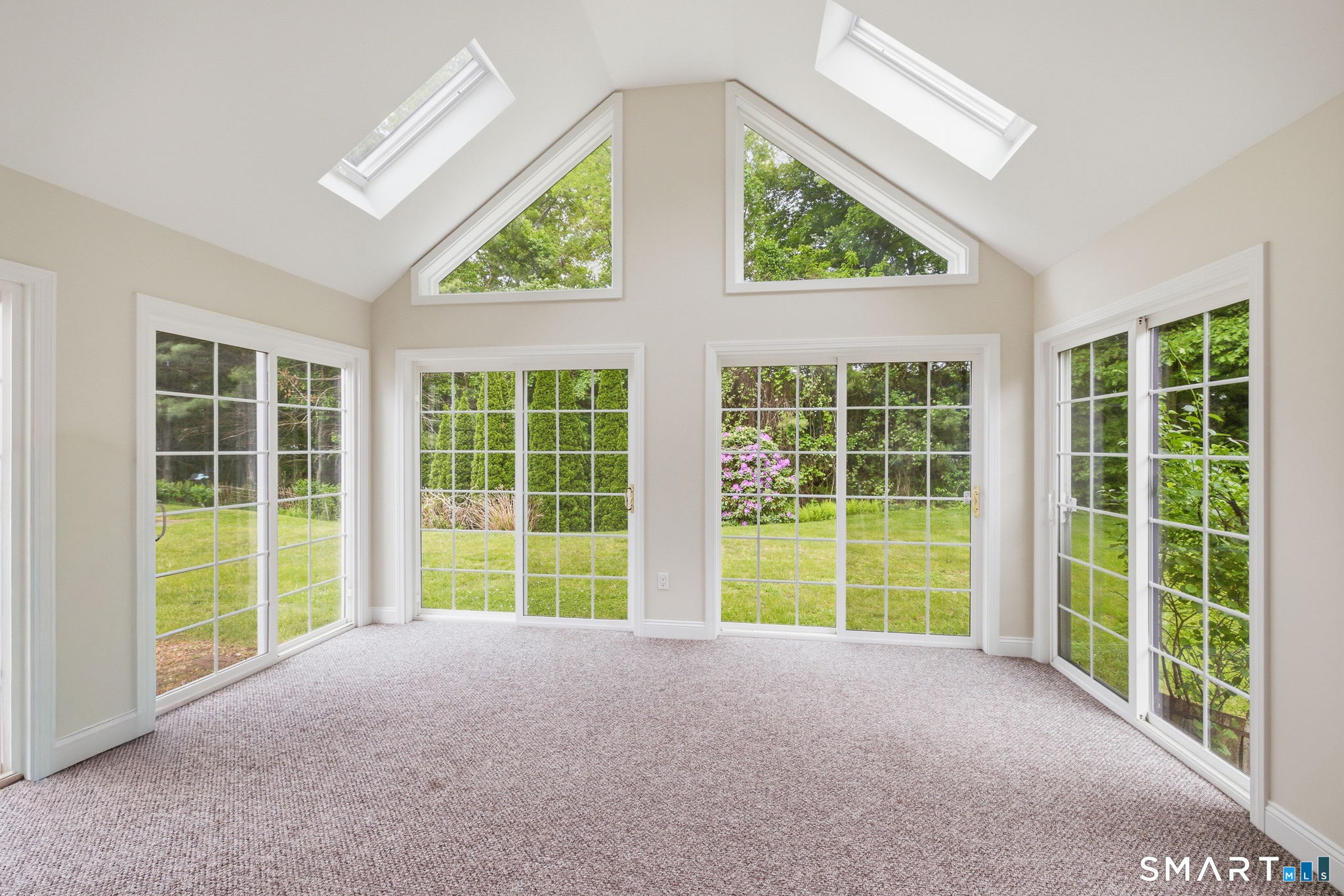 40 Fitch Meadow Lane South Windsor CT 06074