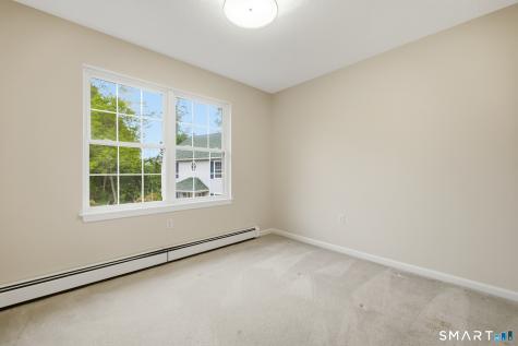 40 Fitch Meadow Lane South Windsor CT 06074