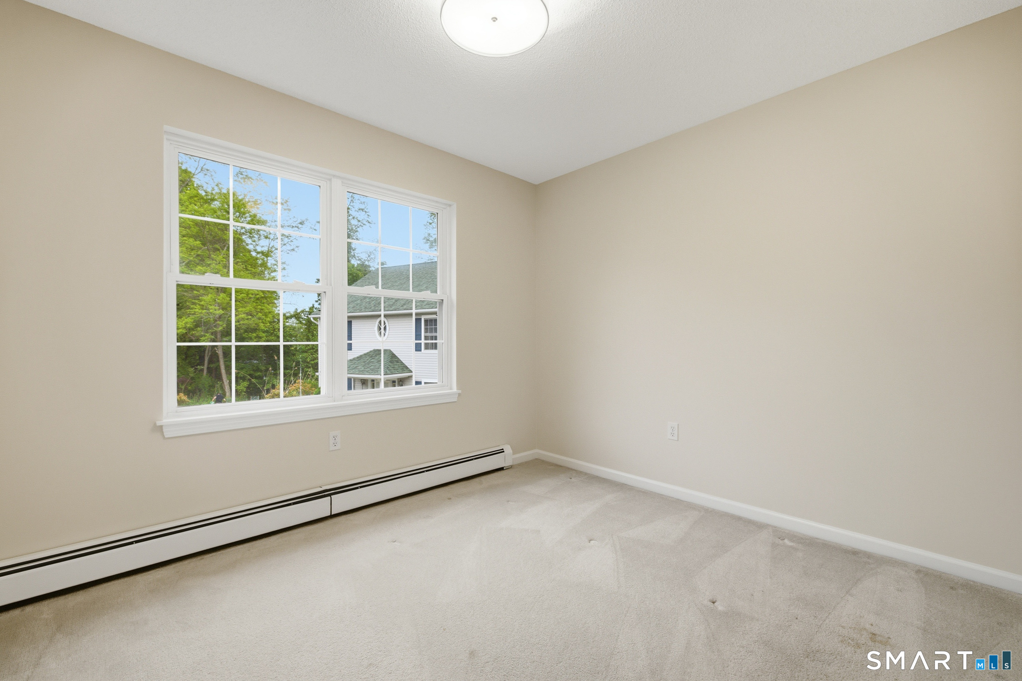 40 Fitch Meadow Lane South Windsor CT 06074