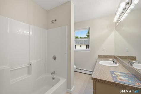 40 Fitch Meadow Lane South Windsor CT 06074