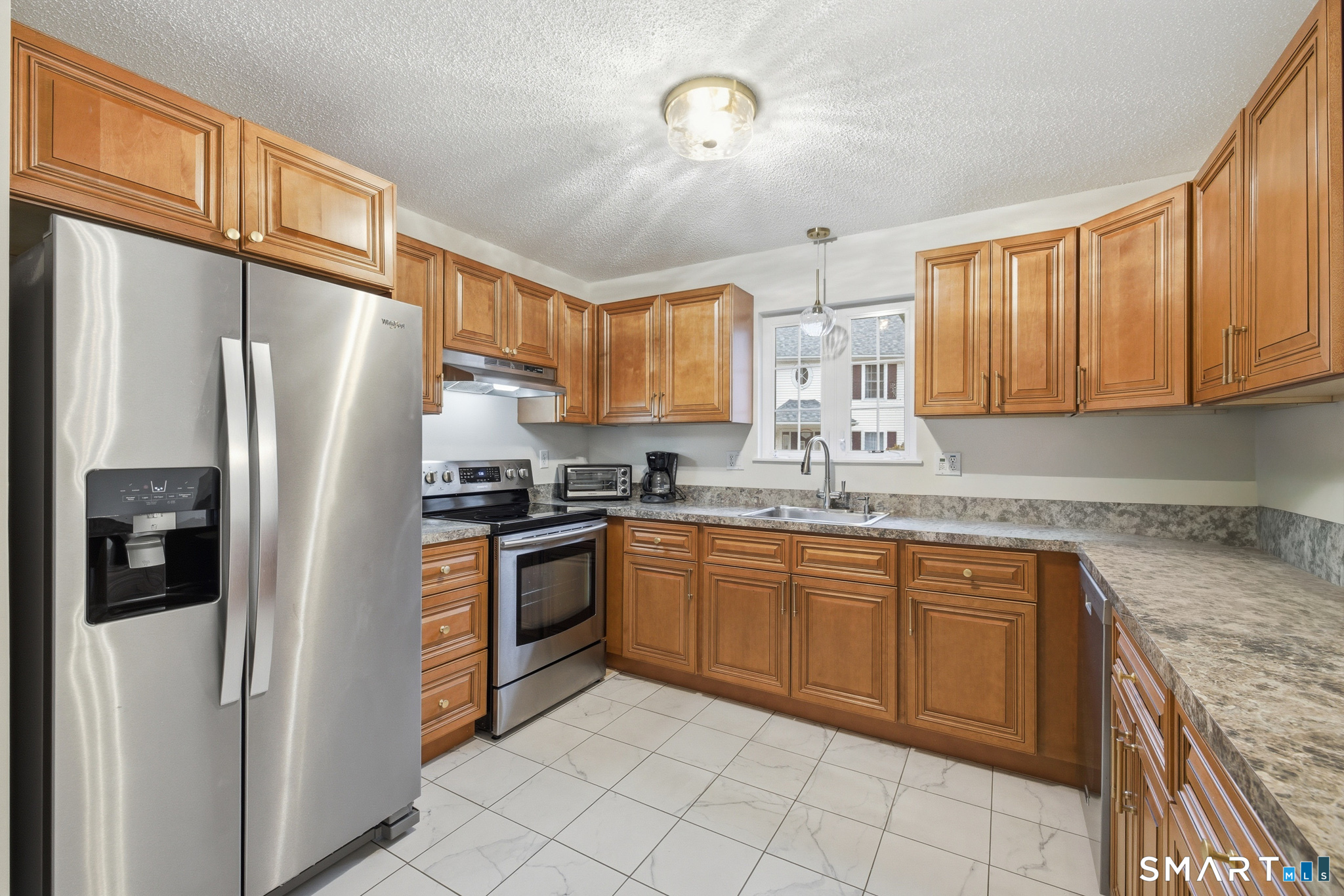 40 Fitch Meadow Lane South Windsor CT 06074