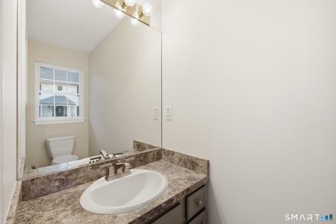 40 Fitch Meadow Lane South Windsor CT 06074