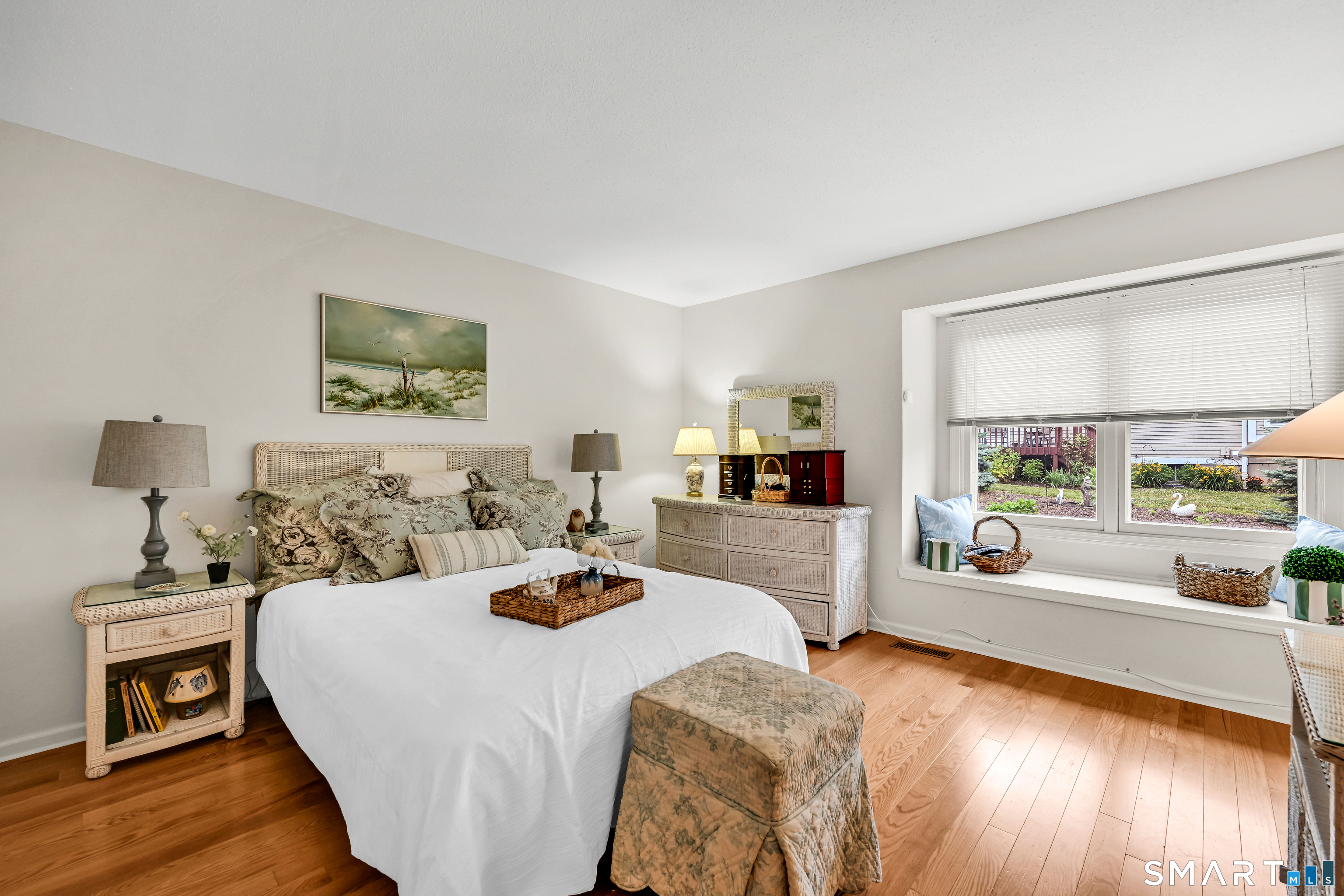 402 Lakeview Drive Southington CT 06489