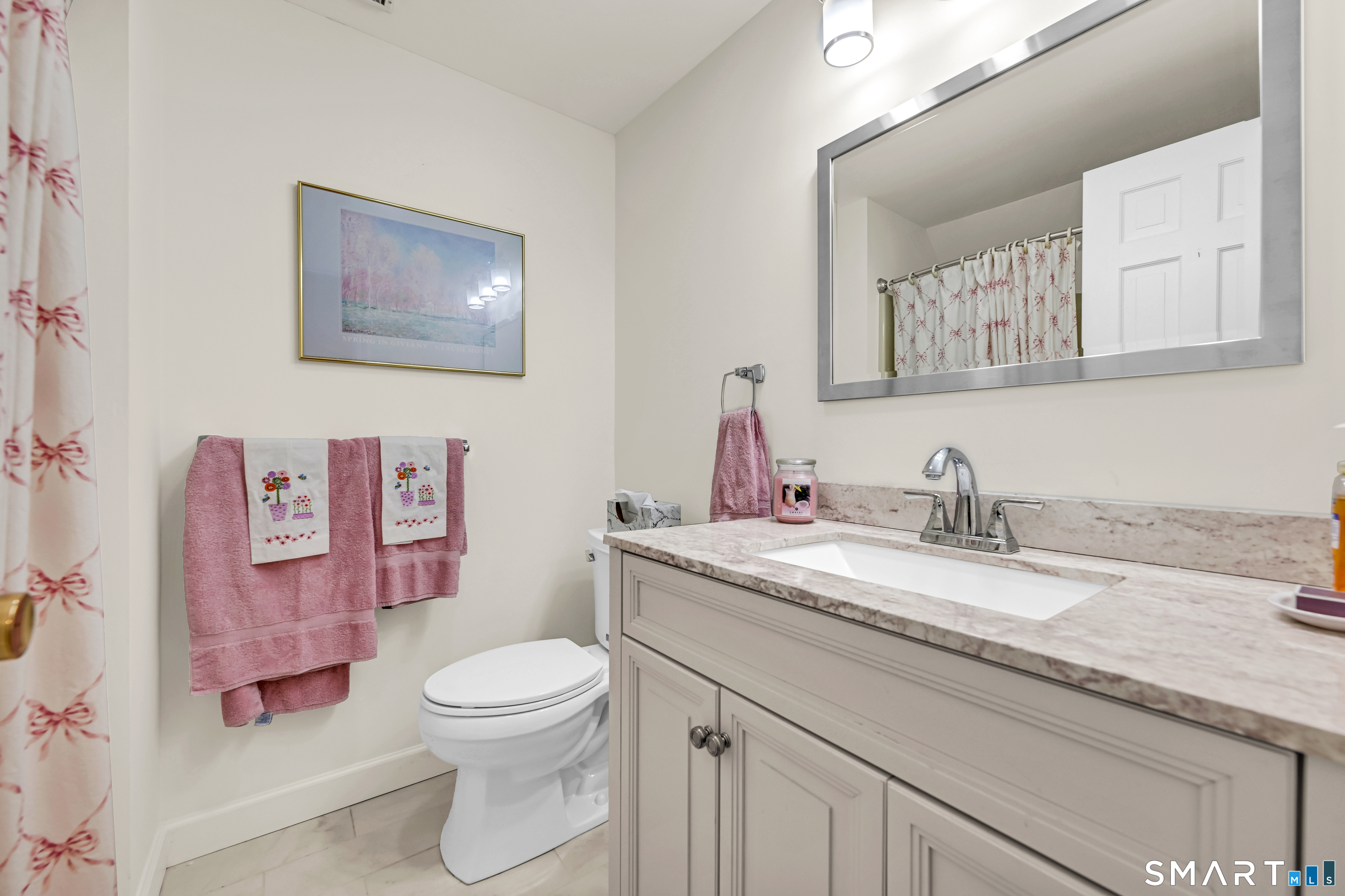 402 Lakeview Drive Southington CT 06489