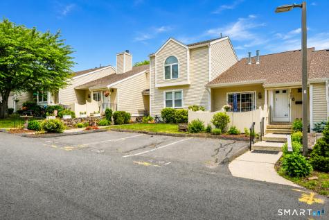 402 Lakeview Drive Southington CT 06489