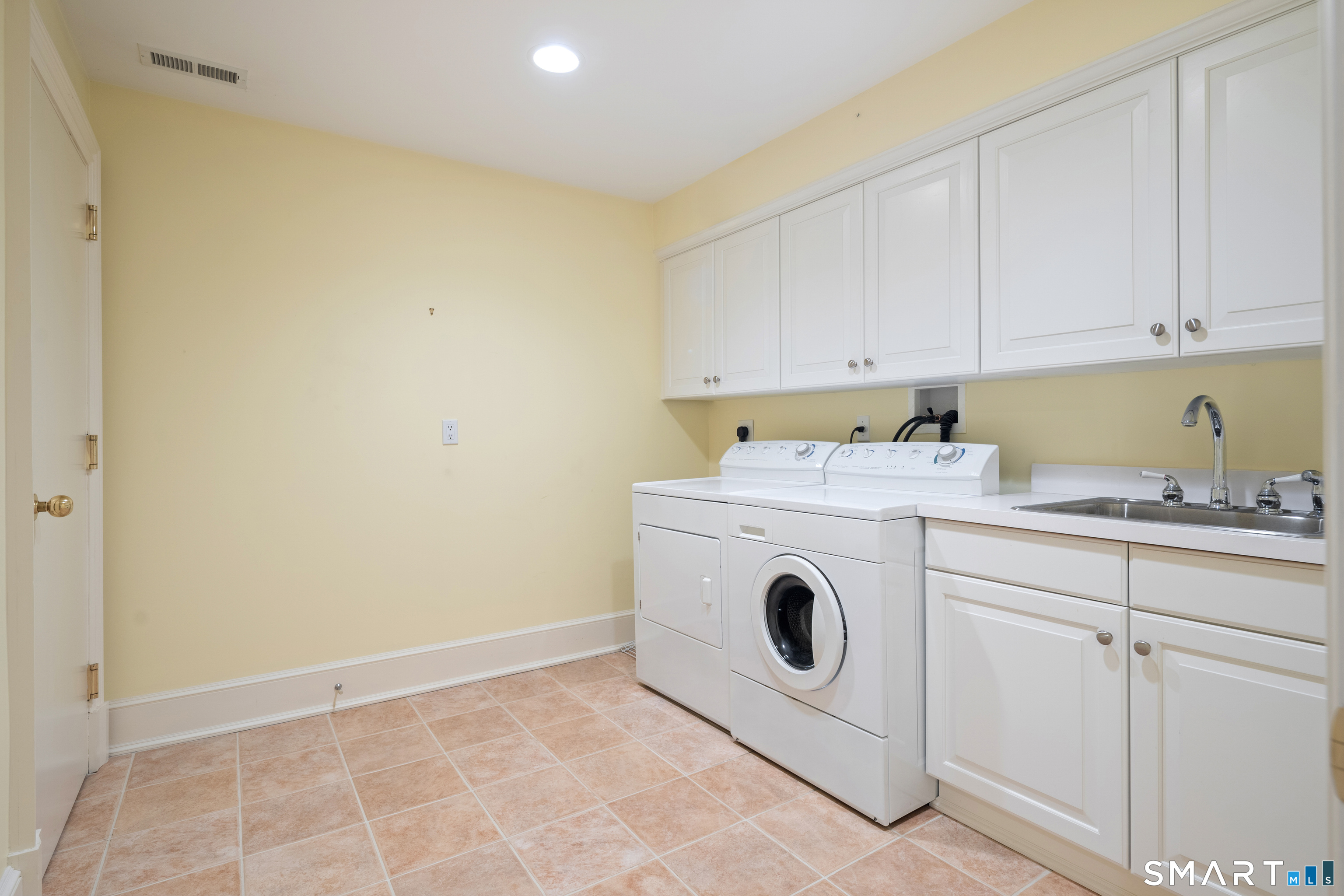 197 Park Street New Canaan CT 06840
