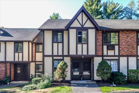 21 Andover Court Brookfield CT 06804