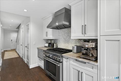 44 Temple Court New Haven CT 06510