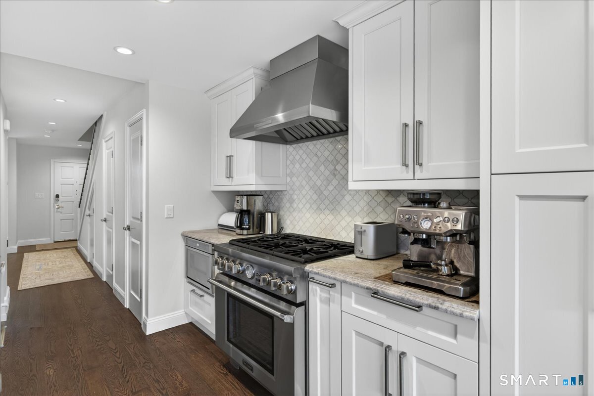 44 Temple Court New Haven CT 06510