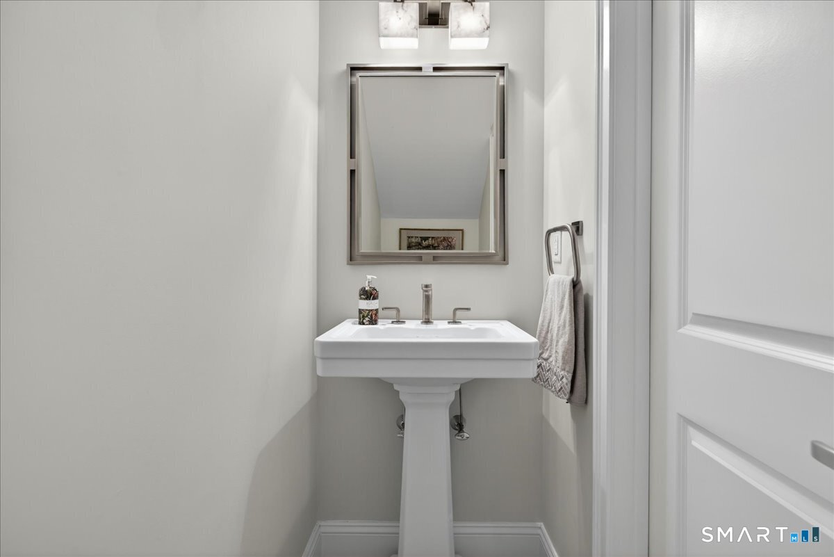 44 Temple Court New Haven CT 06510