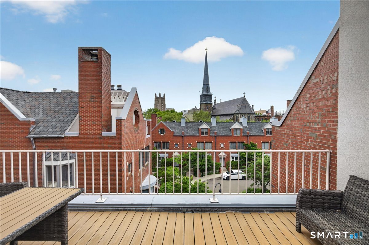 44 Temple Court New Haven CT 06510