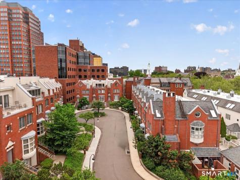 44 Temple Court New Haven CT 06510