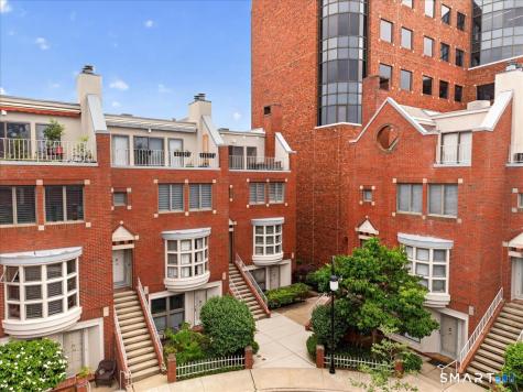 44 Temple Court New Haven CT 06510