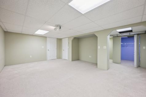 24 Rushford Meade Granby CT 06035