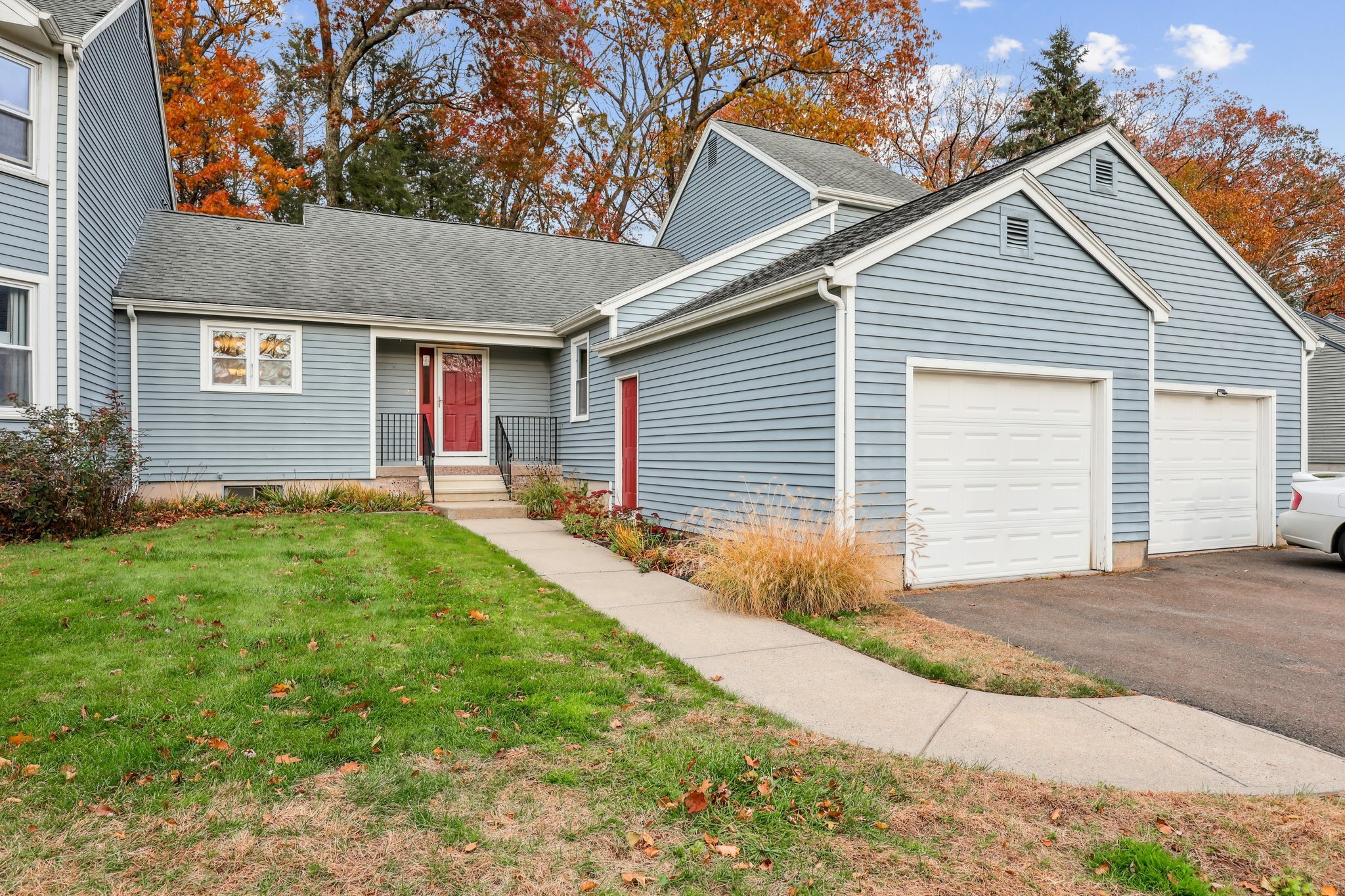 24 Rushford Meade Granby CT 06035