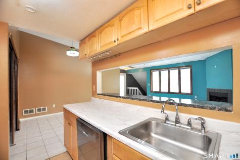 64 Little Oak Lane Rocky Hill CT 06067